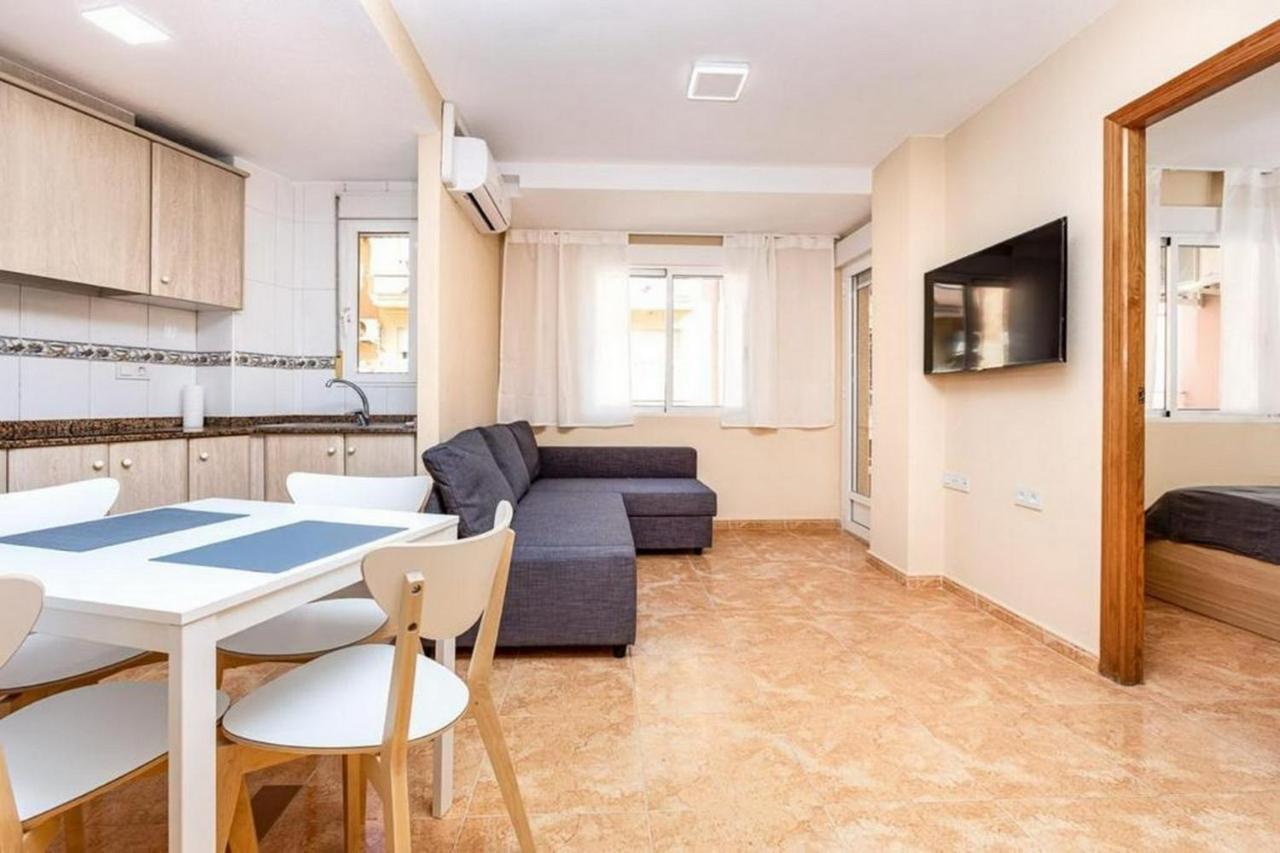 Isamar Apartamento Playa Del Cura تورّيفيِخا المظهر الخارجي الصورة